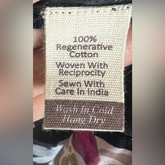 Christy Dawn Nile Dress in Cosmos Floral - Picture 5 of 6